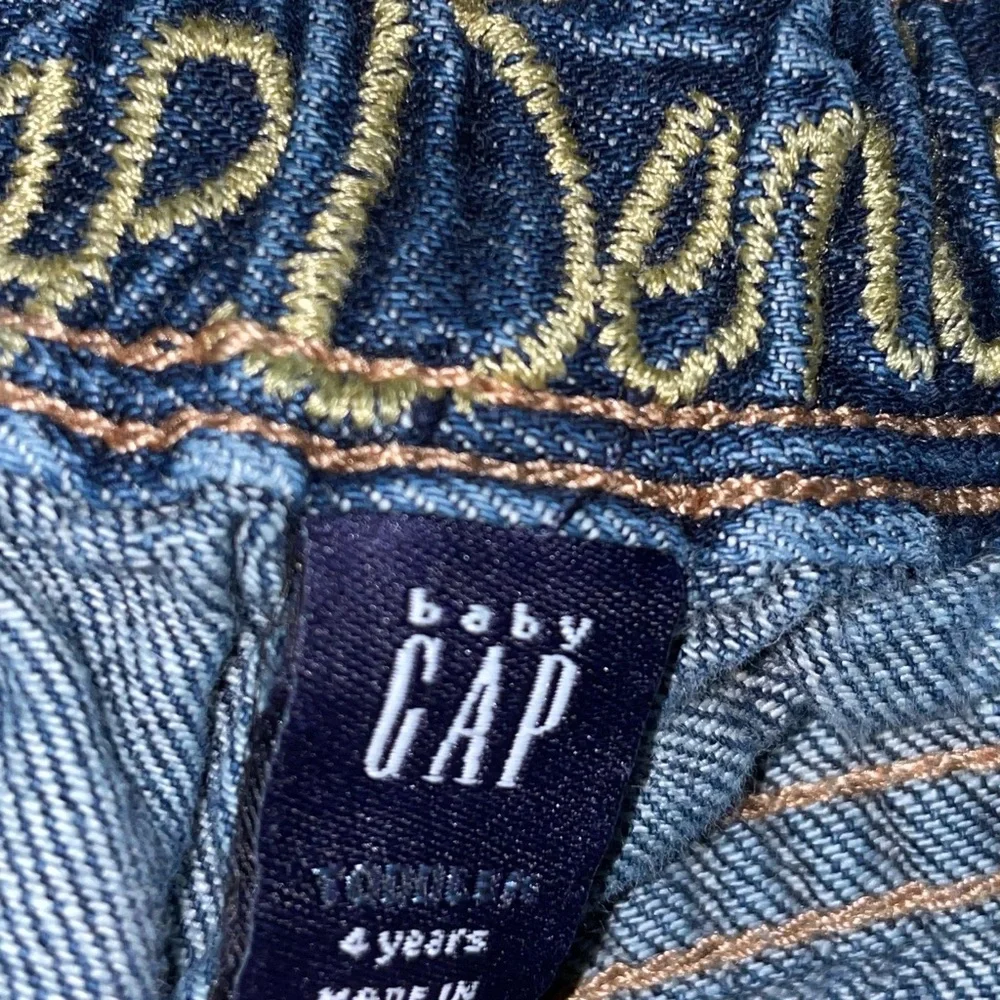 GAP Boy's Dark Wash Jeans Size 4 Years